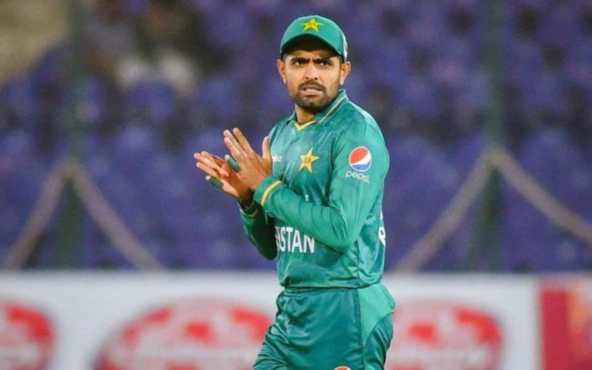 बाबर आज़म [स्रोत: @babarazam258/x.com]