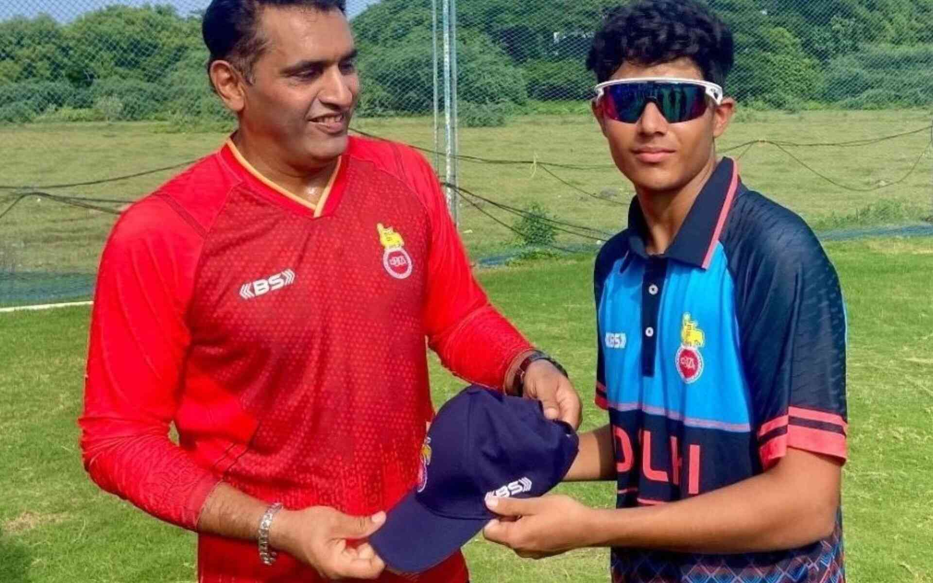 Virender Sehwag's son gets his maiden cap (Source: @Varungiri0/X.com)