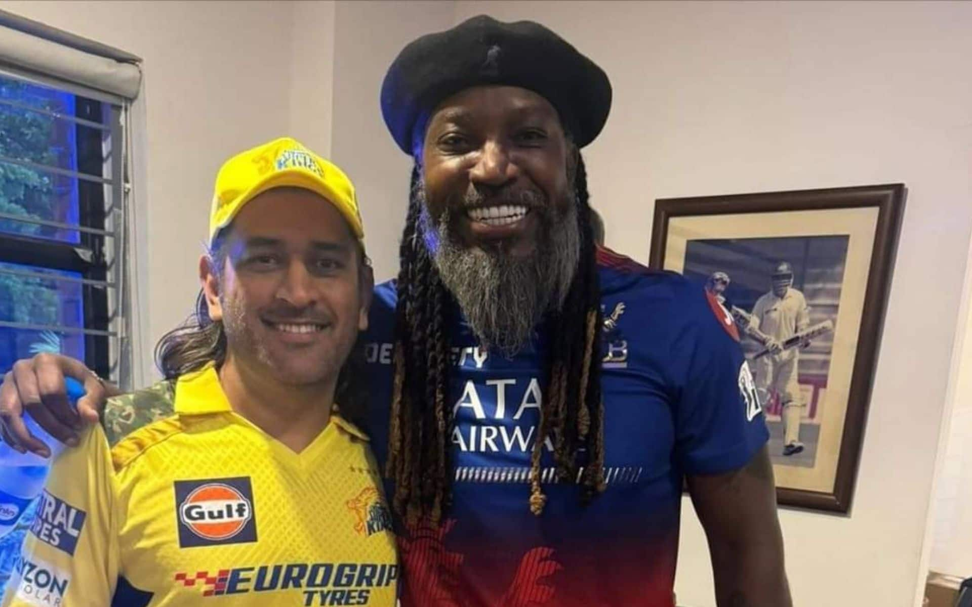 MS Dhoni and Chris Gayle (Source: Cat__offi/x.com)