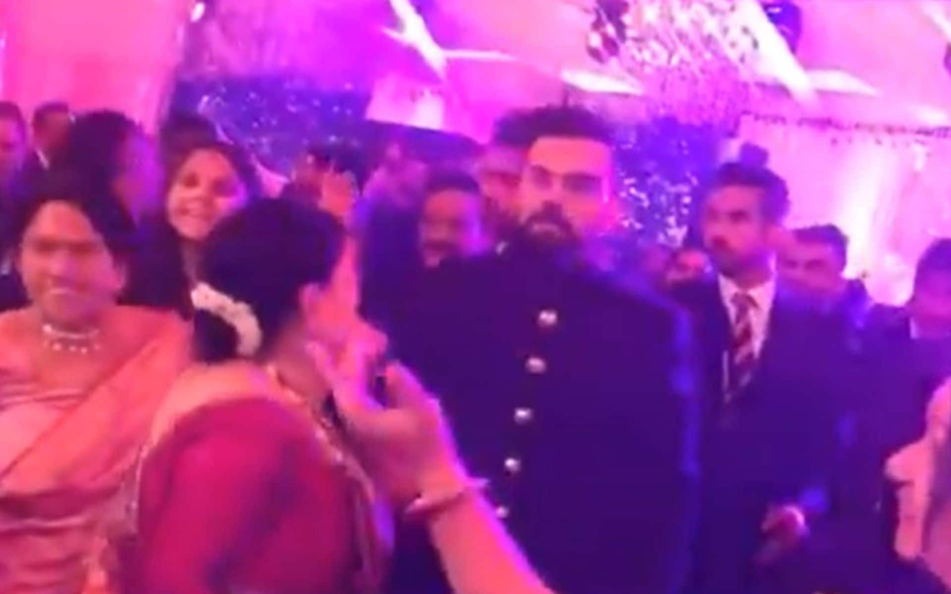 Virat Kohli at his wedding reception [Source: Screengrab/@viratdiaries_/x.com]