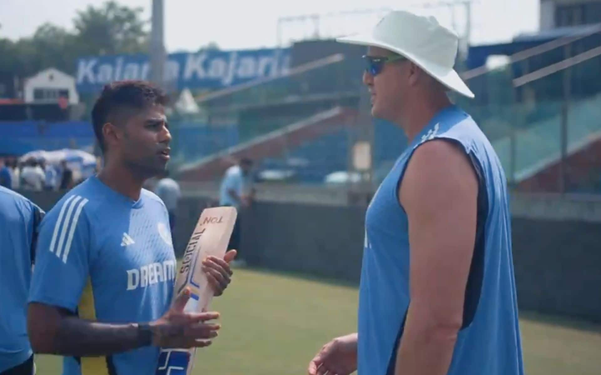 Suryakumar Yadav with Morne Morkel (Source: @BCCI/X.COM)