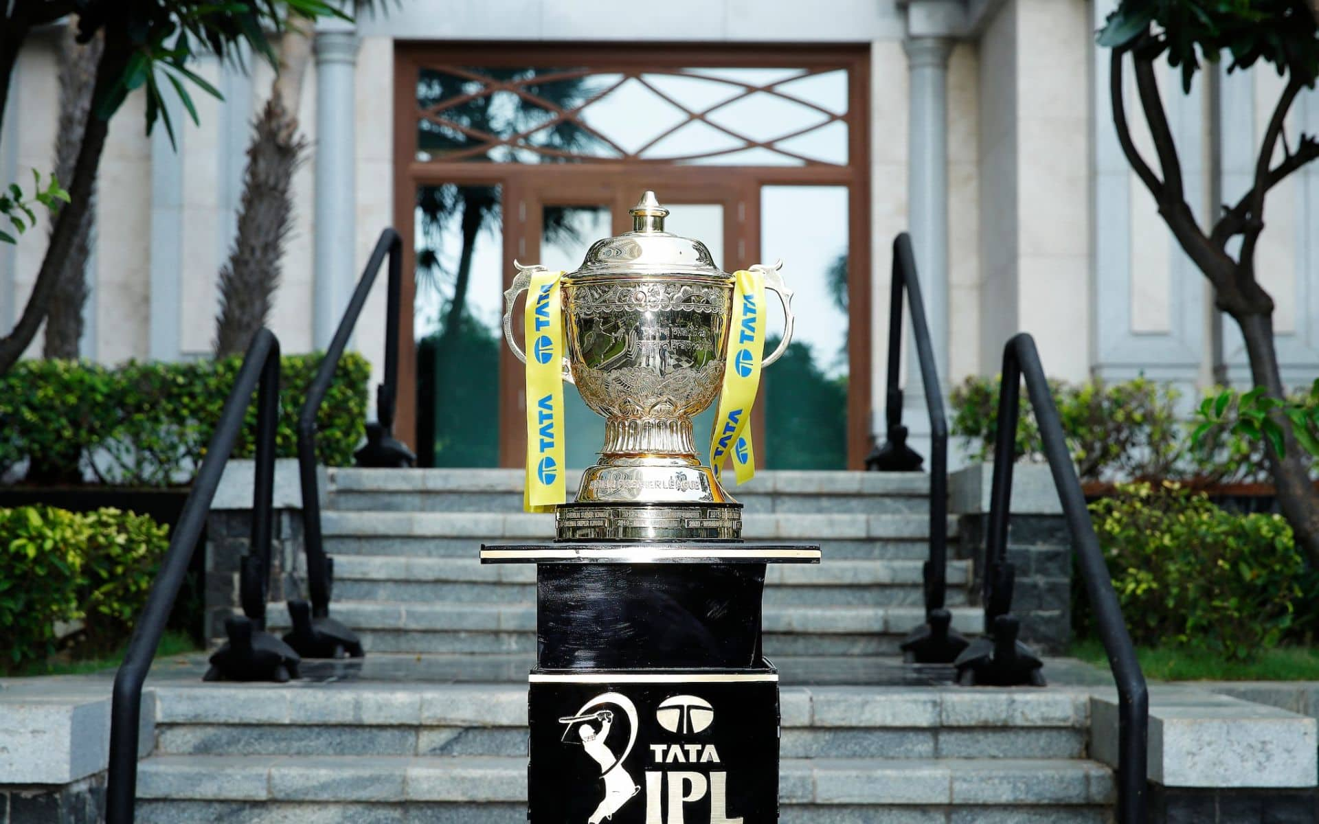 IPL Trophy 2024 (Source: @HustlerCSK/x.com)