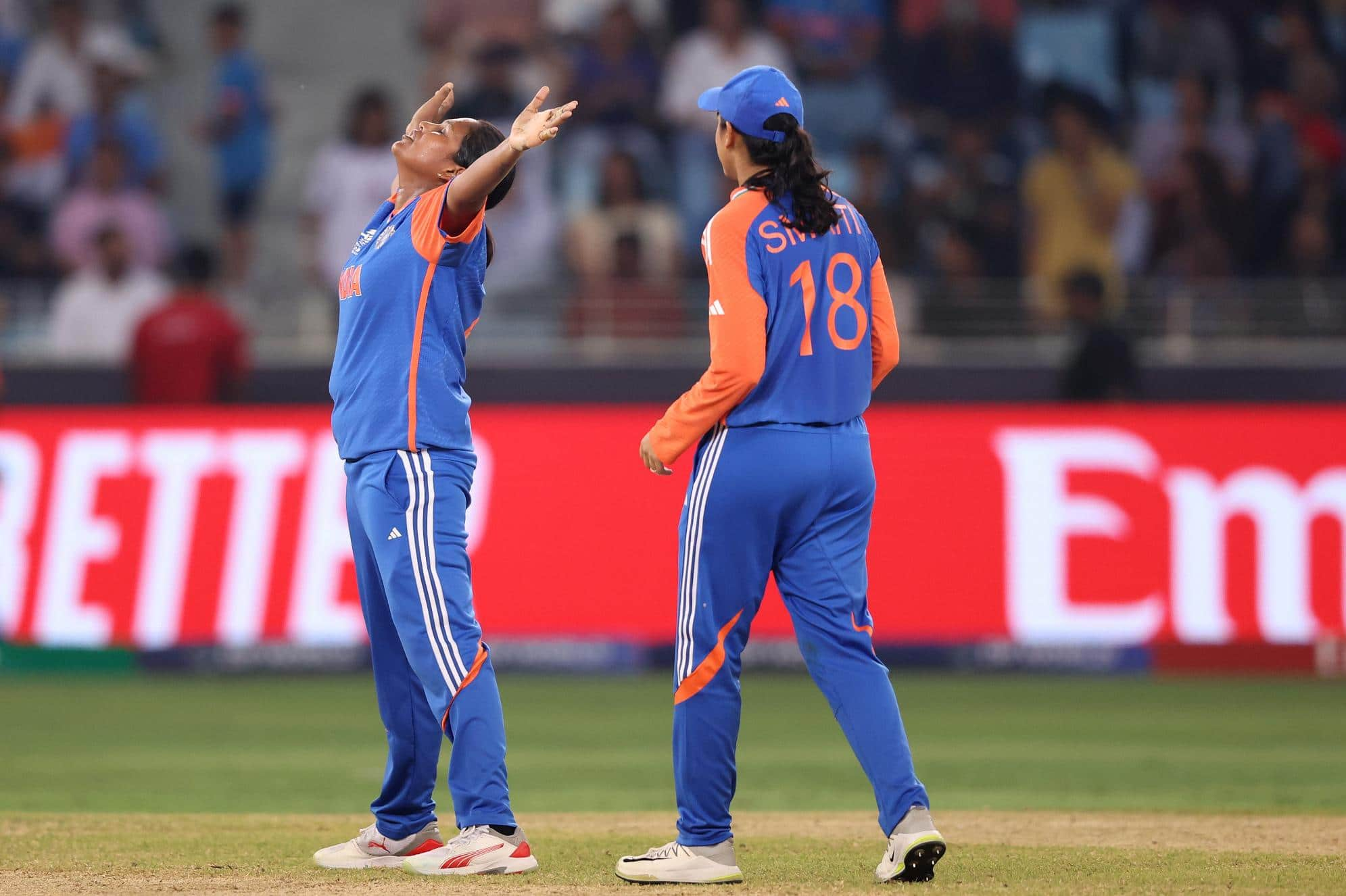 भारत को रविवार को ऑस्ट्रेलिया को हराना होगा [स्रोत: @BCCIWomen/X.Com]