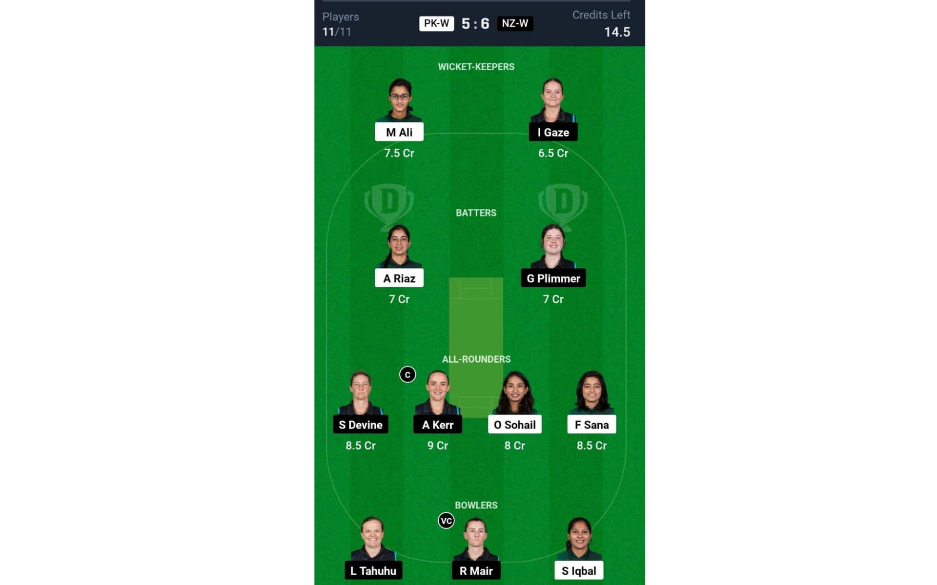 PK-W vs NZ-W: Dream11 Team 1 [Source:@Dream11 App]