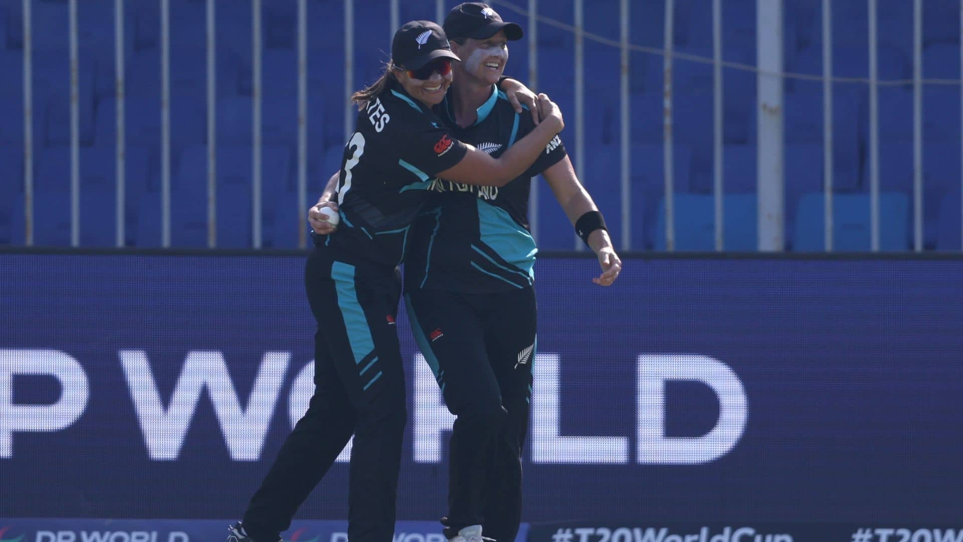 New Zealand will bat first vs Pakistan [Source: @WHITE_FERNS/X]