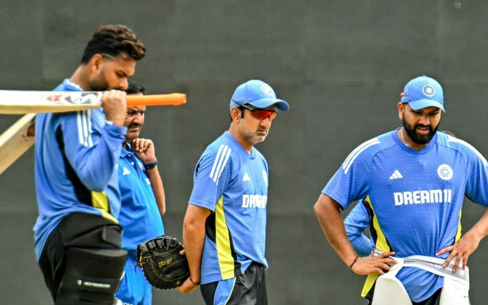 Indian players before the 1st Test vs NZ (Source:@rushiii_12/X.com)