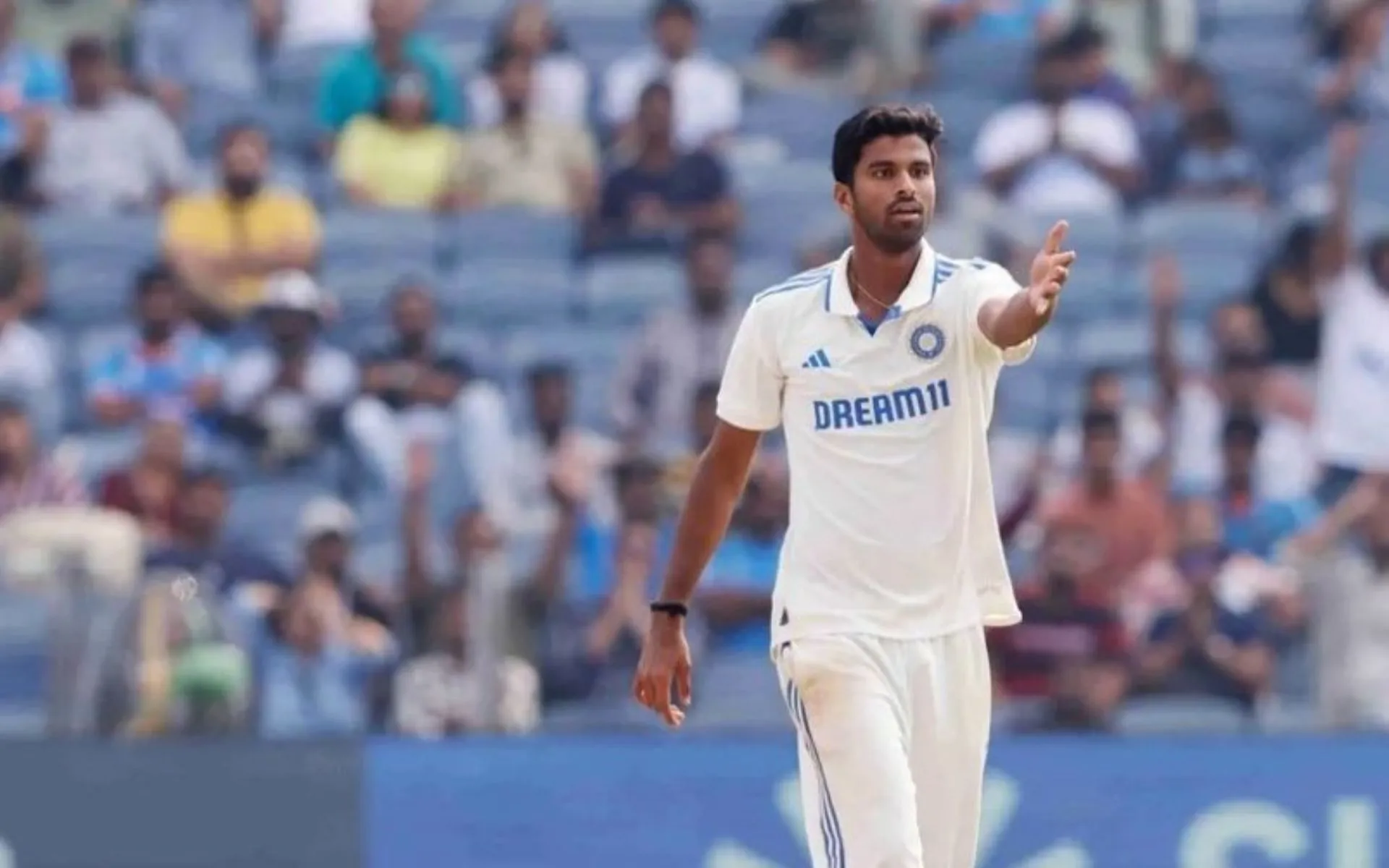 Washington Sundar in the Pune Test (Source:@CricCrazyJohns/X.com)