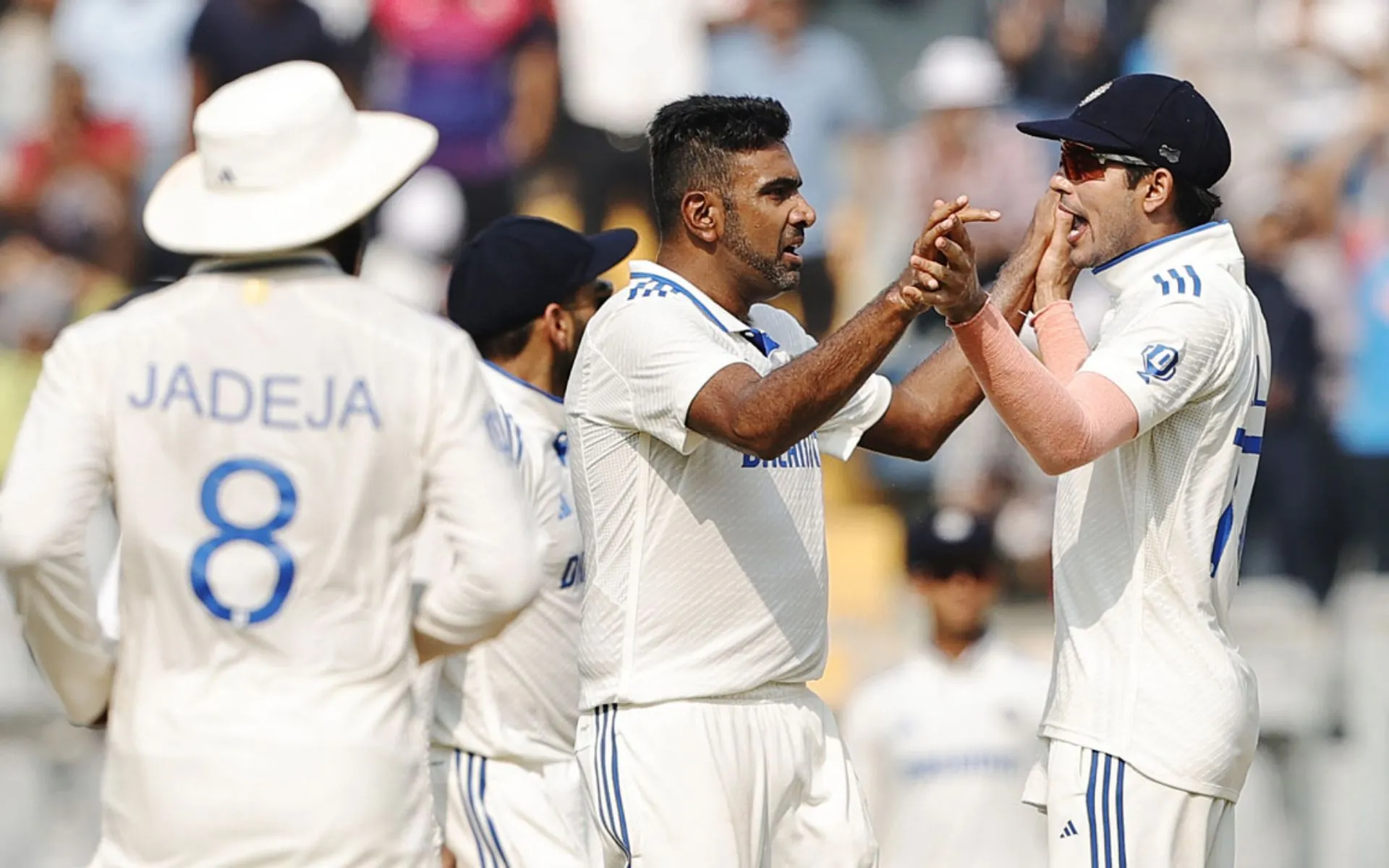 R Ashwin to Dinesh Karthik- (Source: @Johns/X.com)