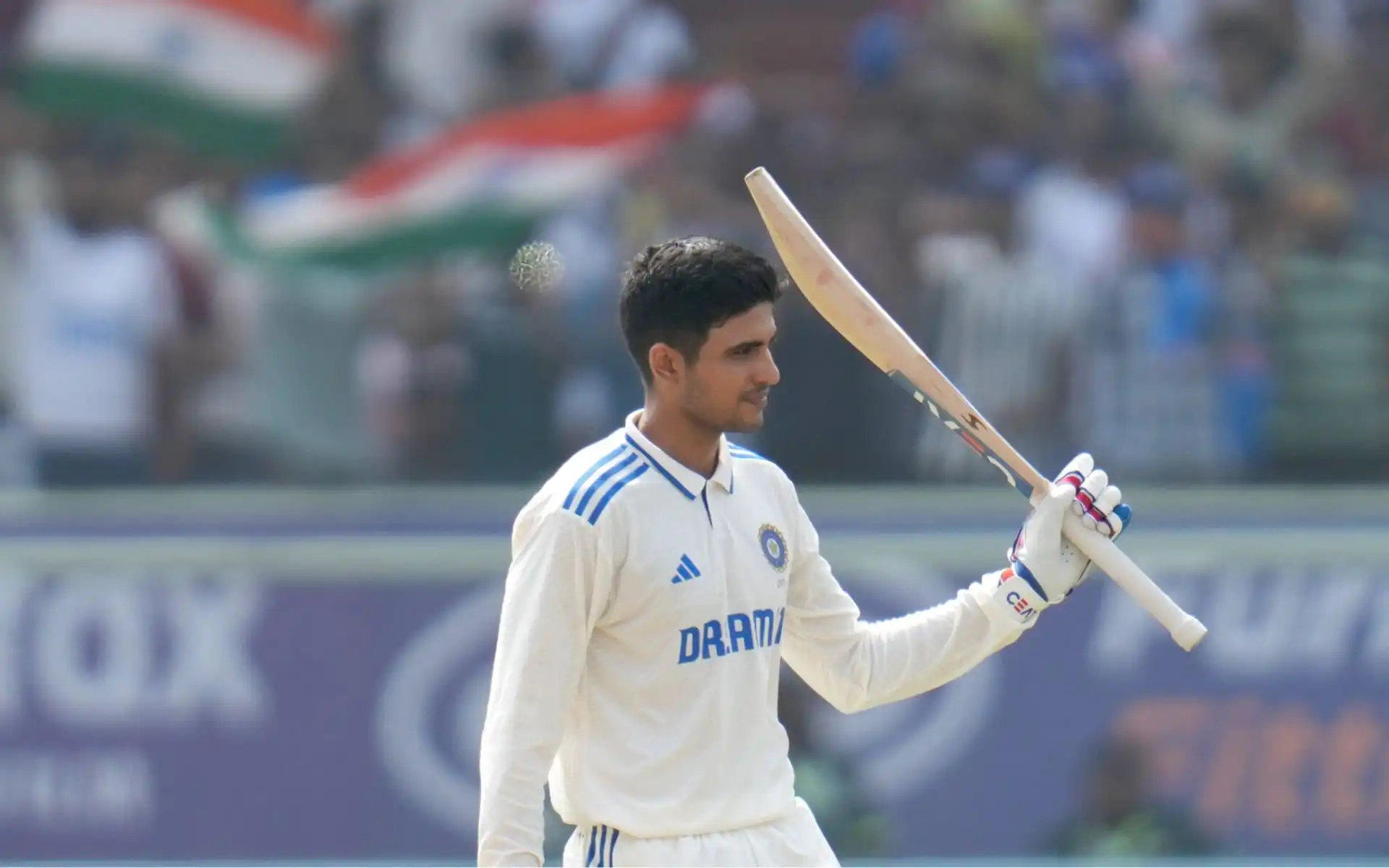 Shubman Gill's gritty knock helps India overpower New Zealand on Day 2 of third Test [Source: @sachin_rt/X.com]