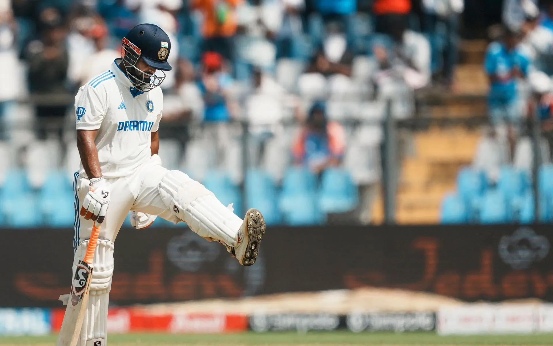 Team India gets whitewashed by New Zealand at home in 3-game Test series [Source: PTI]
