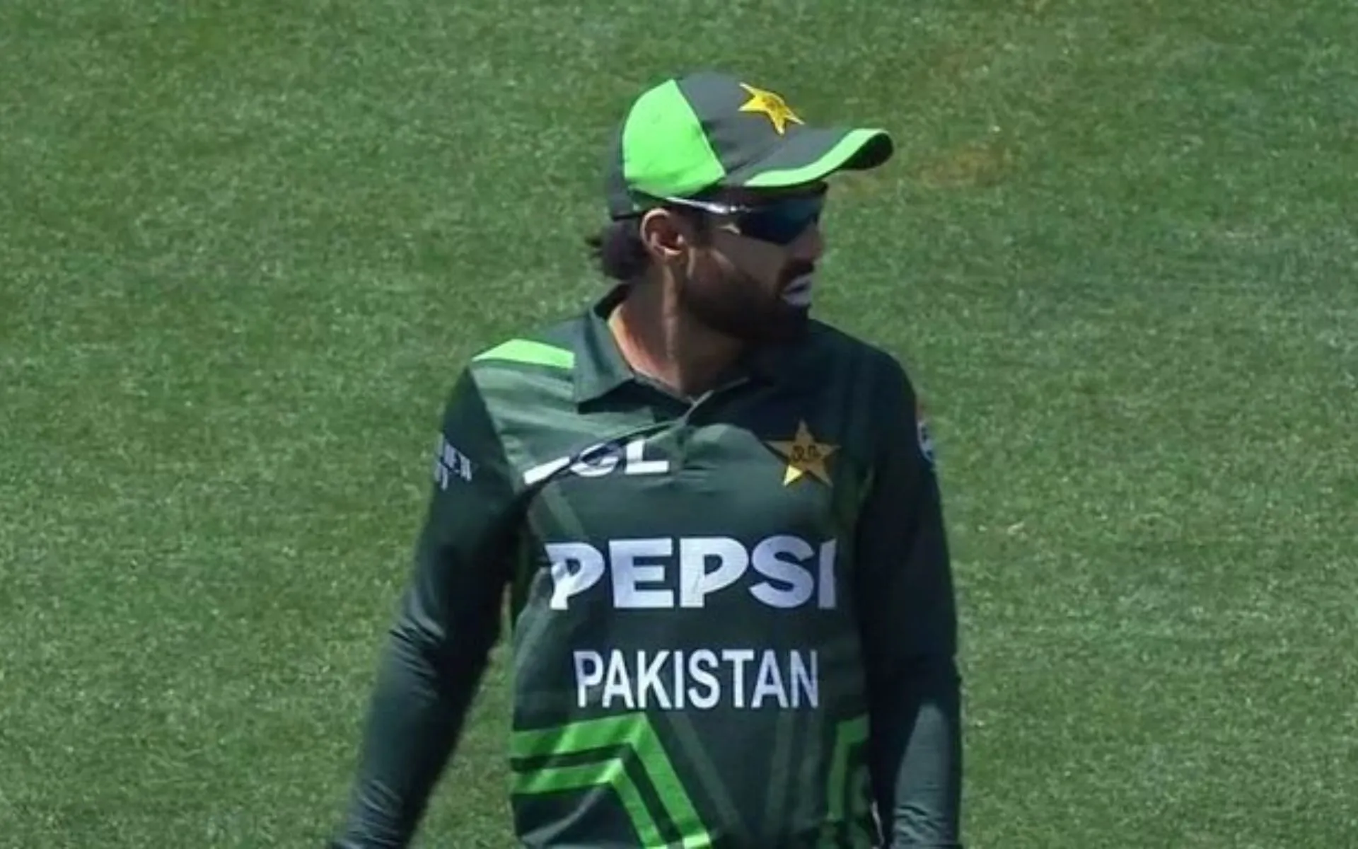 Rizwan grabbed six catches in the 2nd ODI vs Australia [Source: @iMShami_/x.com]