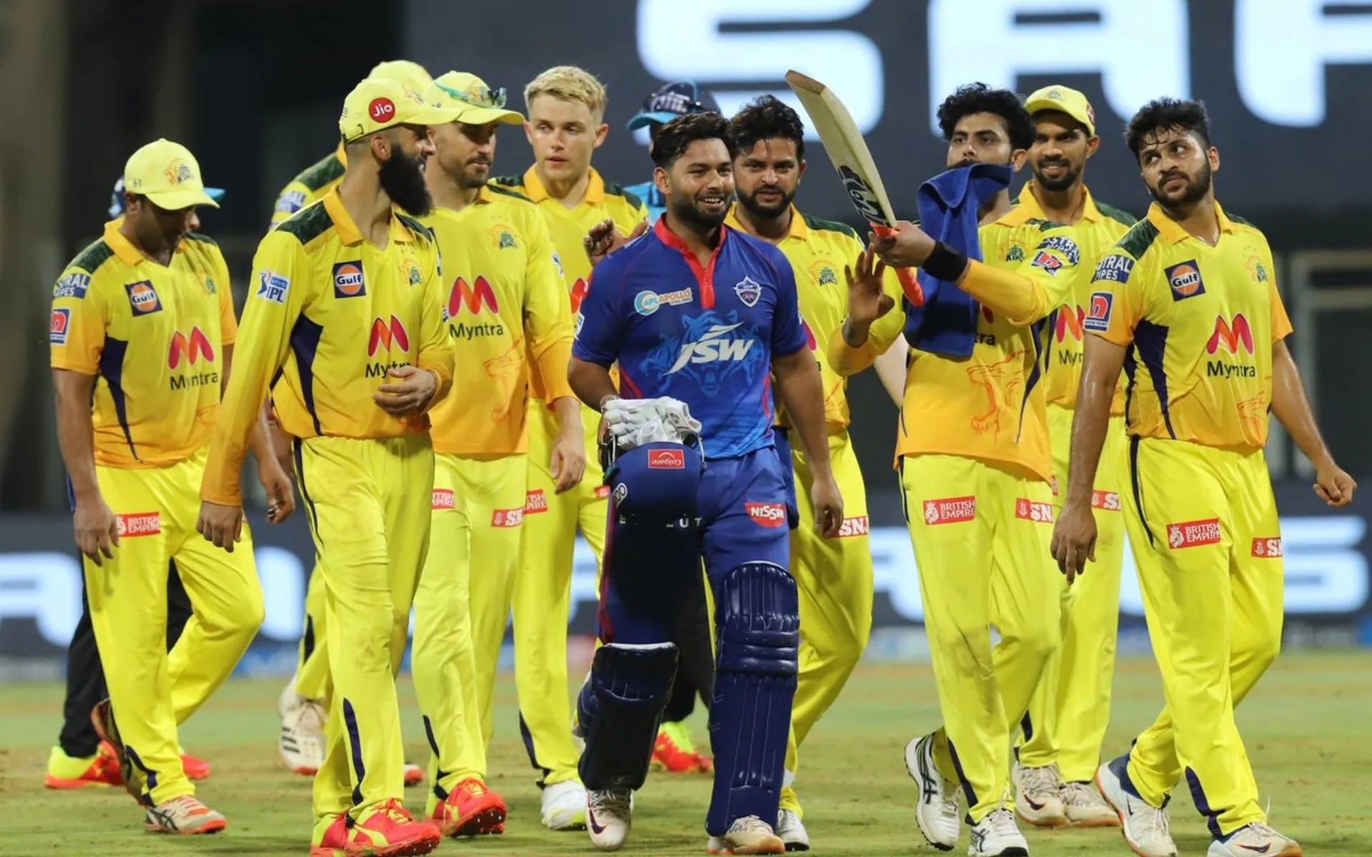 Rishabh Pant is likely to be pursued by CSK in IPL 2025 mega auction [Source: @LoyalSachinFan/X.com]