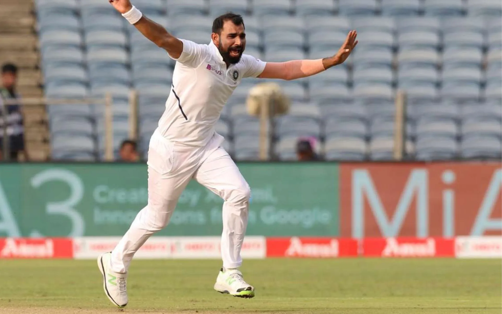 Mohammad Shami made a dream comeback [Source: @mufaddal_vohra/X.Com]
