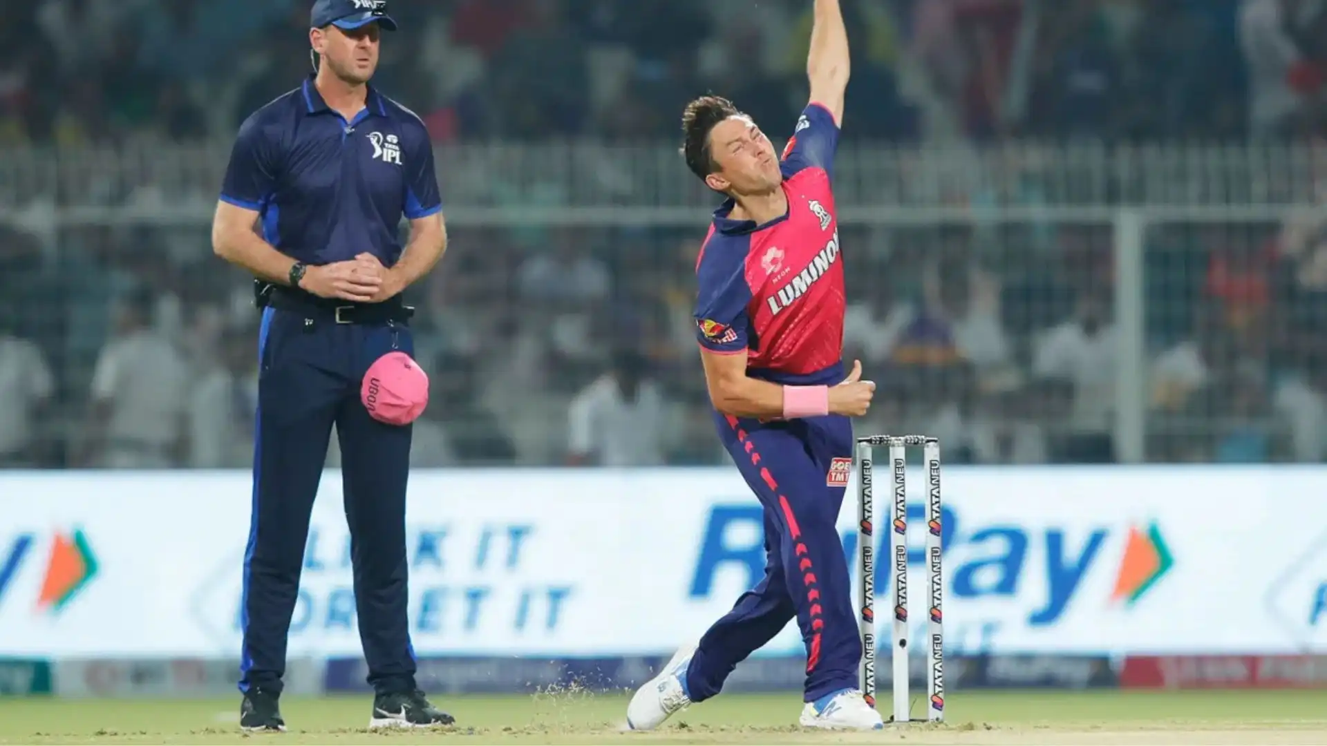 Trent Boult in action [Source: IPLT20.com]
