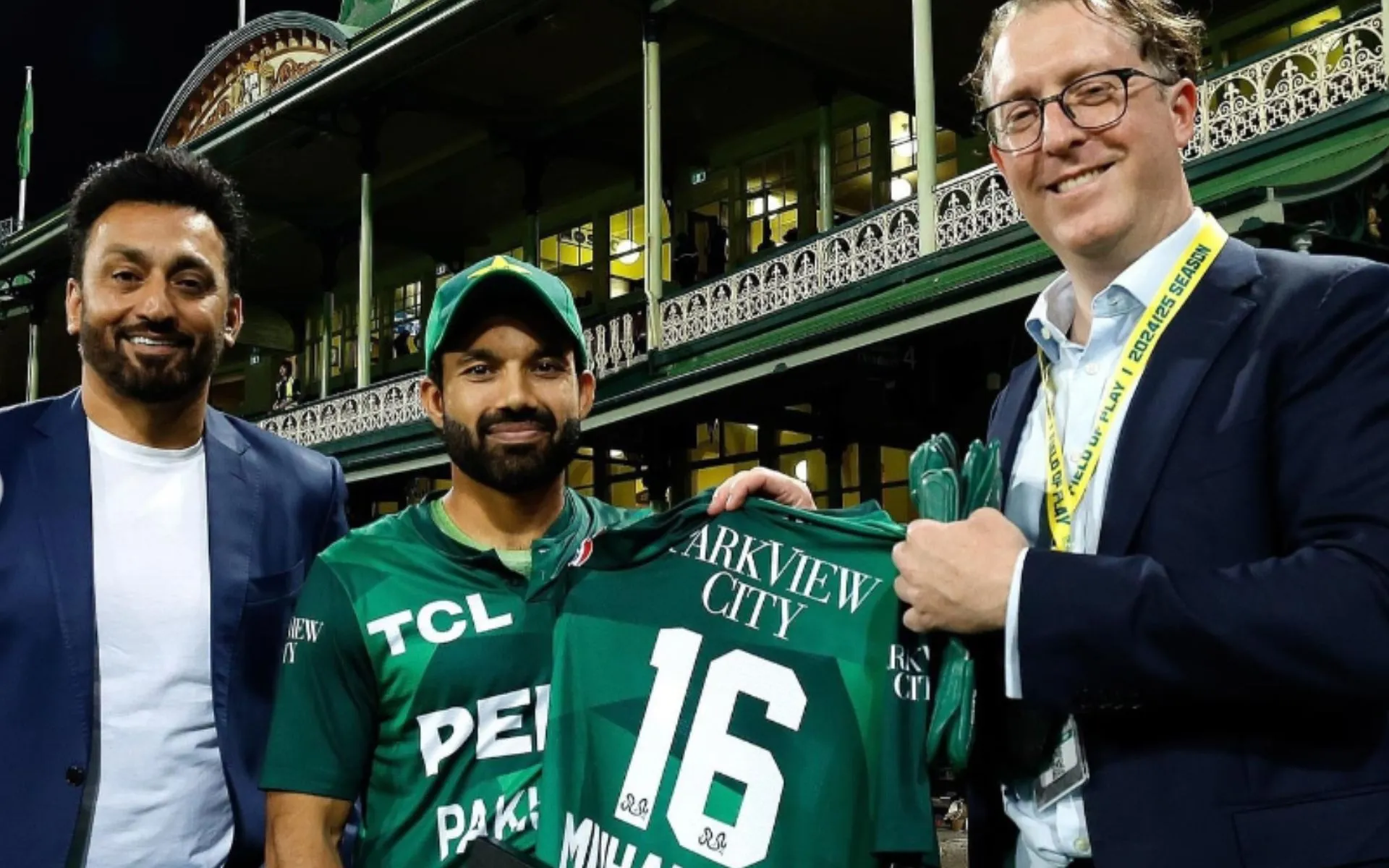 Mohammad Rizwan donates gears to SCG museum [Source: ourscg/Instagram]