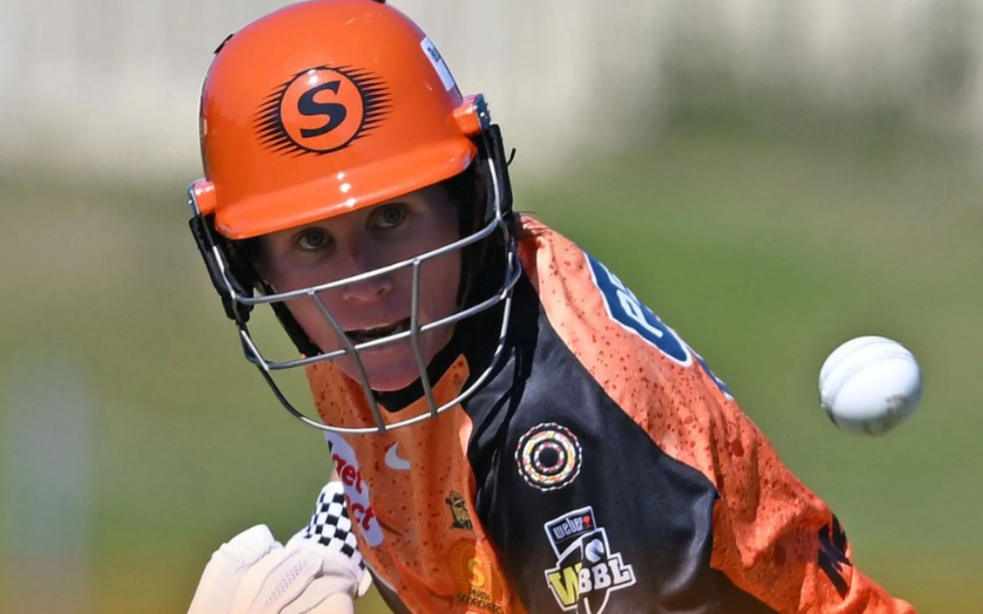 Beth Mooney in action (Source: @7Cricket/X.com)