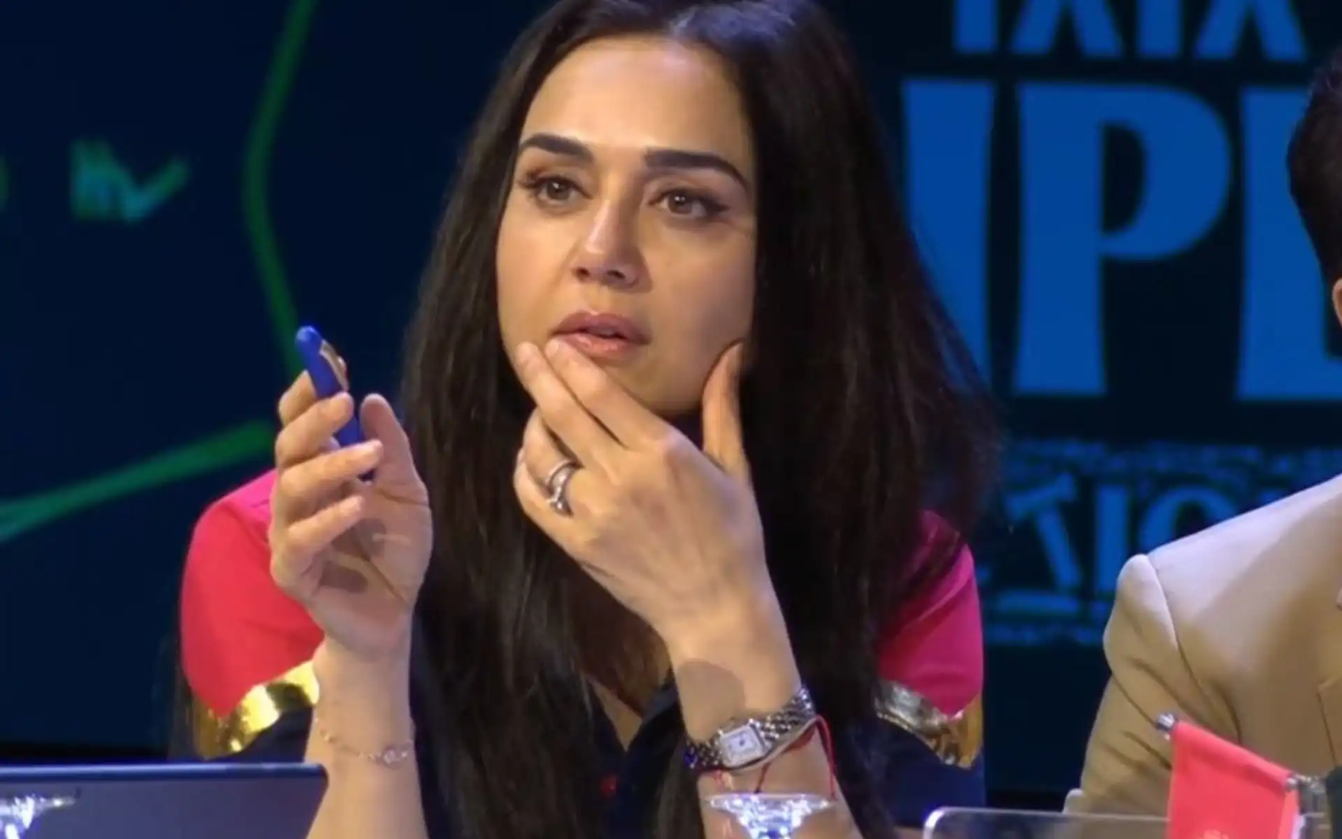 Crowd Mesmerised With PBKS' Owner Preity Zinta's Glamour At IPL 2025 Mega Auction