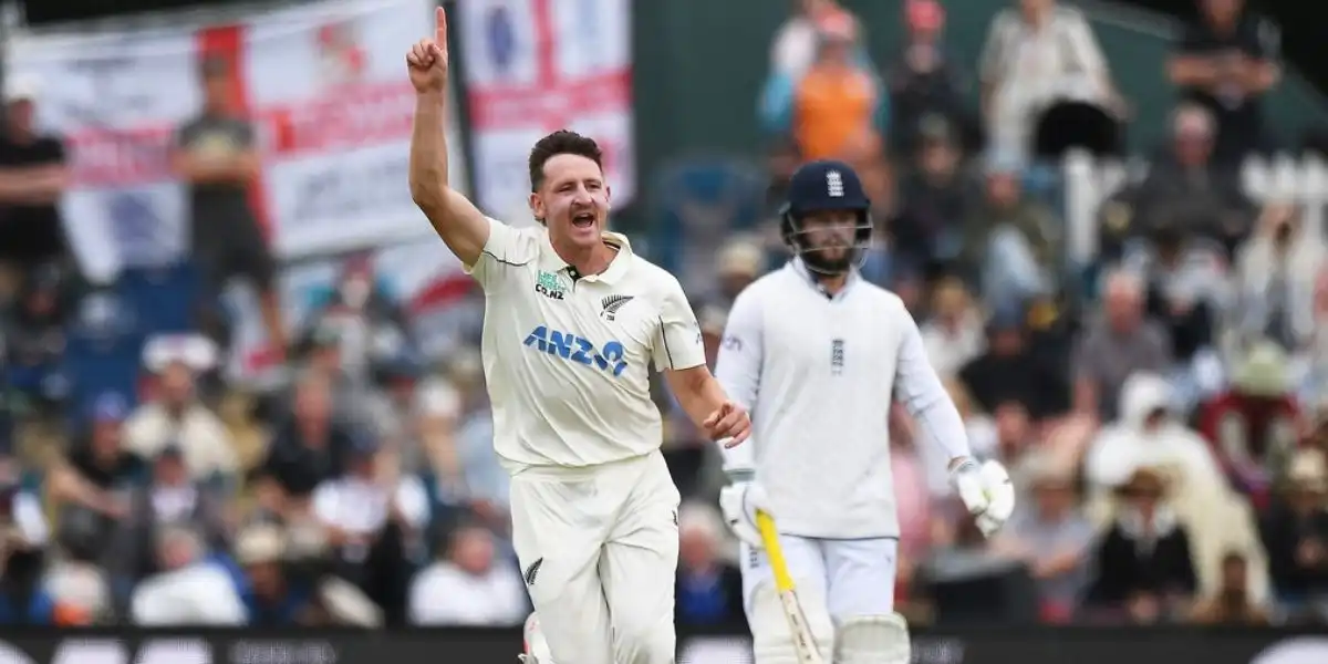 Nathan Smith removes Joe Root for a duck [Source: @cricketwgtninc/X.com]