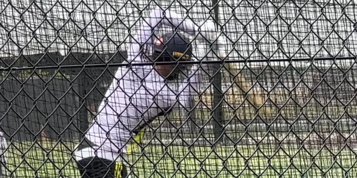 Shubman Gill batting in nets [Source: @CricCrazyJohns/X]