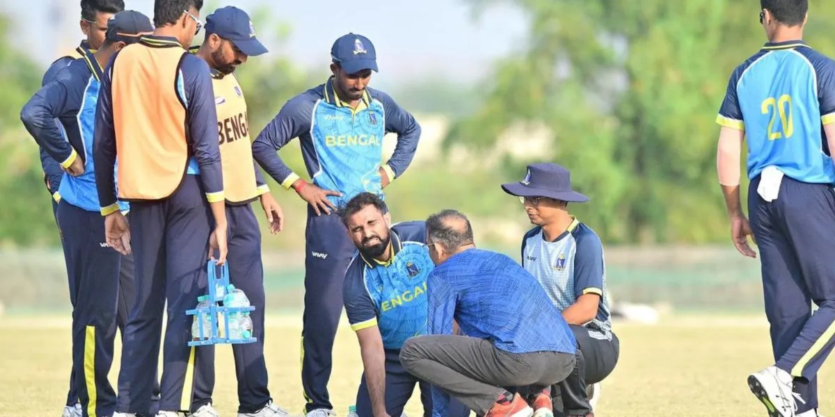 Mohammed Shami injures lower back in SMAT [Source: @CricSunamiBlog/X.com]