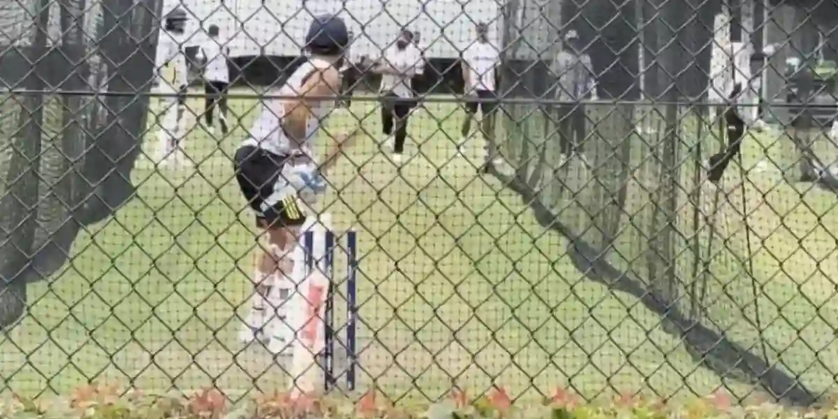 Virat Kohli and Jasprit Bumrah in Canberra nets (Source: @OneCricketApp/X.com)
