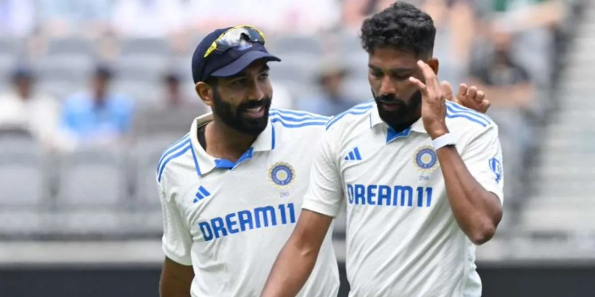 Mohammed Siraj With Jasprit Bumrah (Source: Akaran_1/x.com)