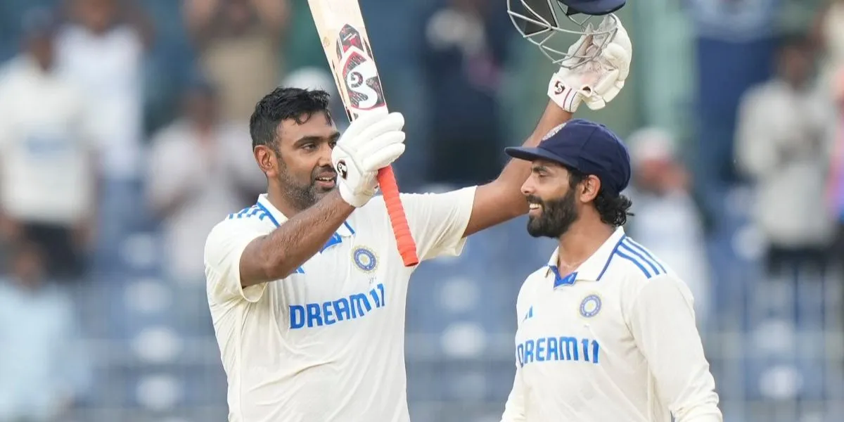 R Ashwin and Ravindra Jadeja didn't play in Perth [Source: @CrickTak/X]