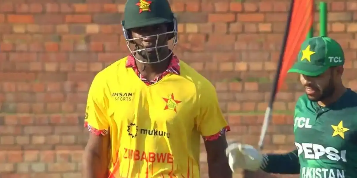 Zimbabwe beat Pakistan in 3rd T20I by 2 wickets [Source: @_FaridKhan/X.com]