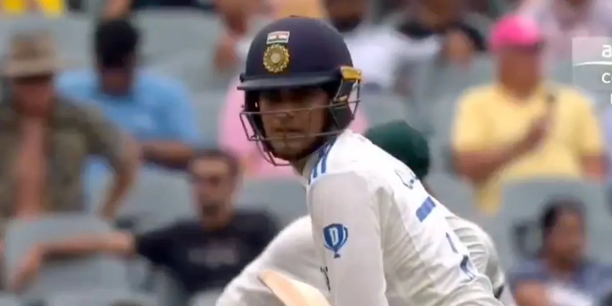 Shubman Gill during IND vs AUS 2nd Test (Source: @whyrattkuhli/X.com)