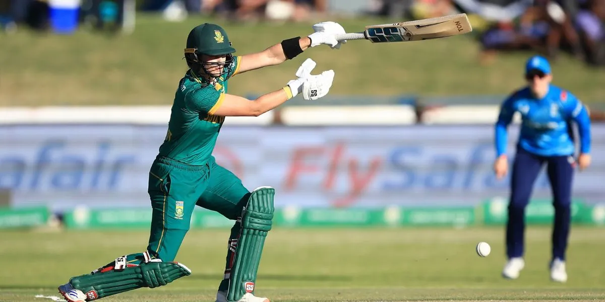 South Africa Women vs England Women Clash in th 1st ODI (Source: @ProteasWomenCSA/x.com) 