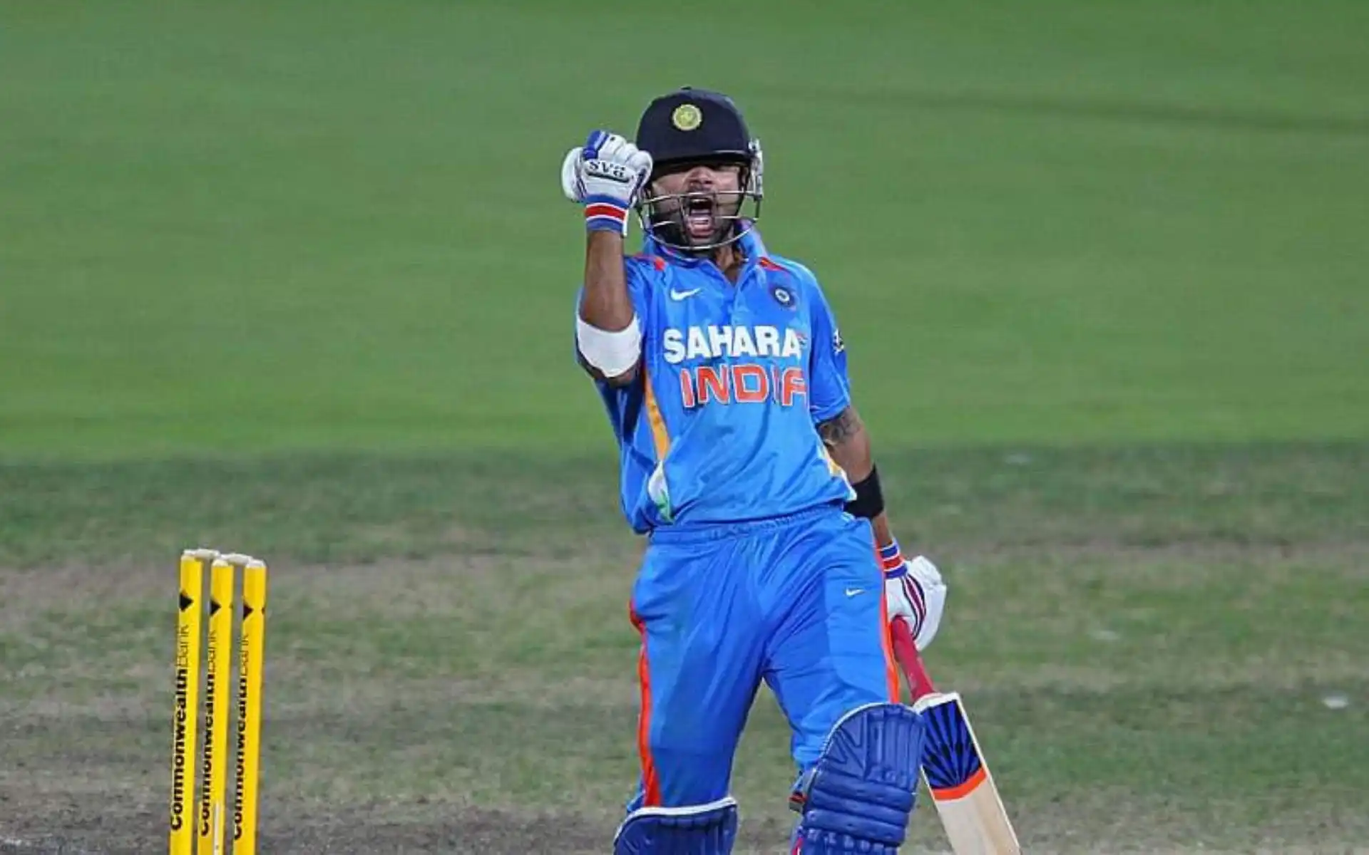 Kohli smashed Malinga in 2012 [Source: @on_drive2306/X.Com]
