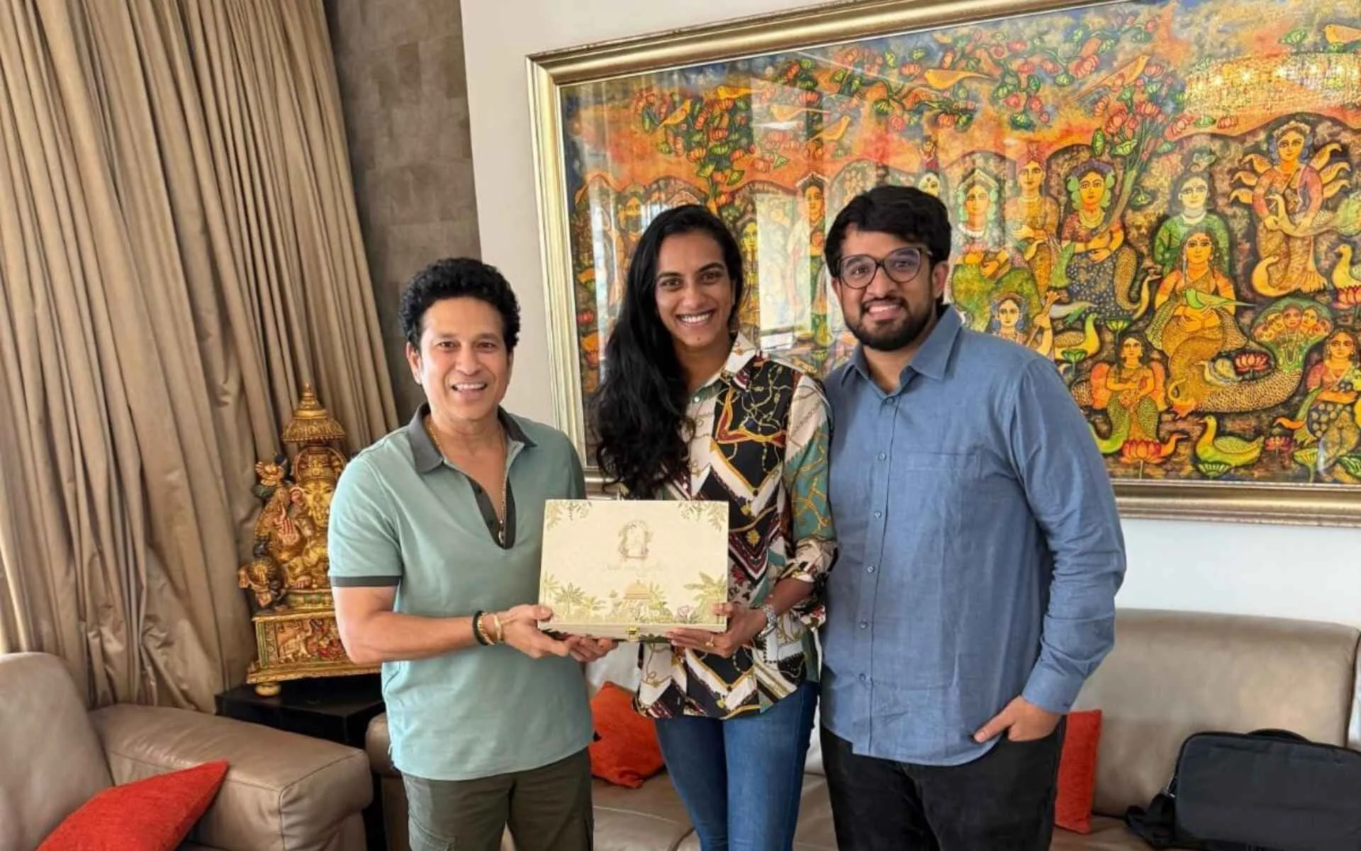 PV Sindhu with fiancé and Sachin Tendulkar (Source:@Telugu_Galaxy,x.com)