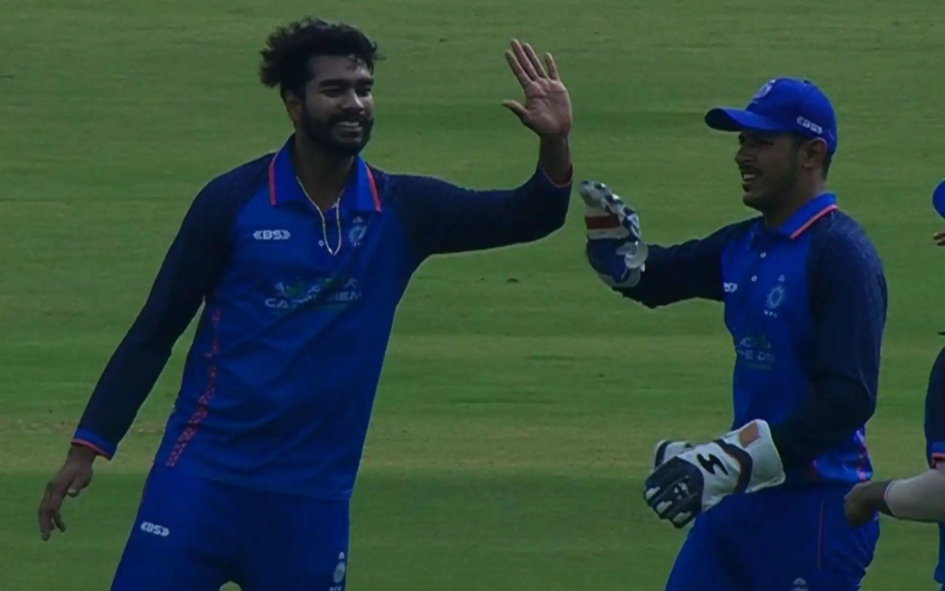 Venkatesh Iyer celebrating a wicket (@BCCIDomestic/X)