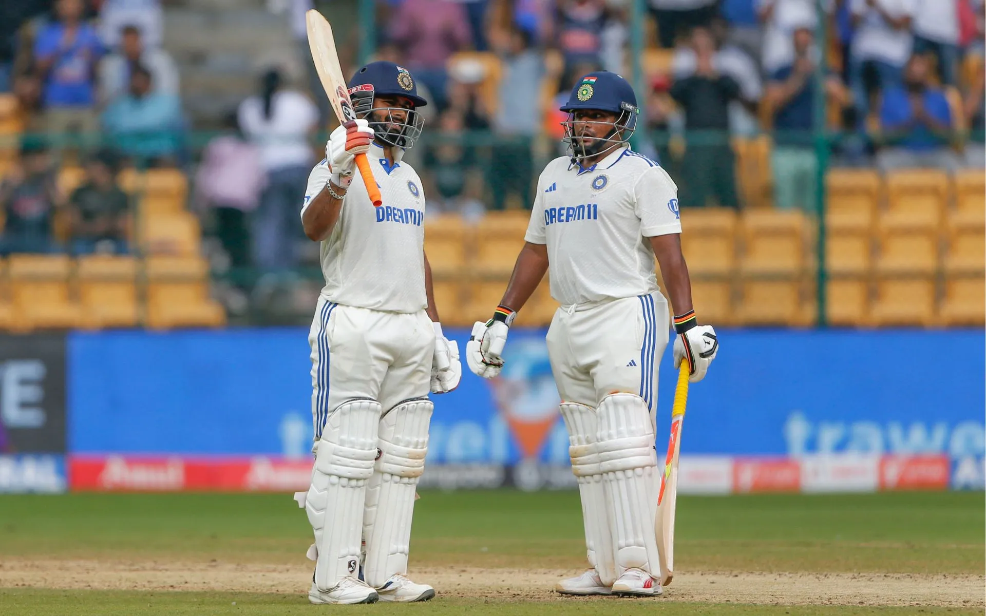 Rishabh Pant and Sarfaraz Khan [Source: @BCCI/x]
