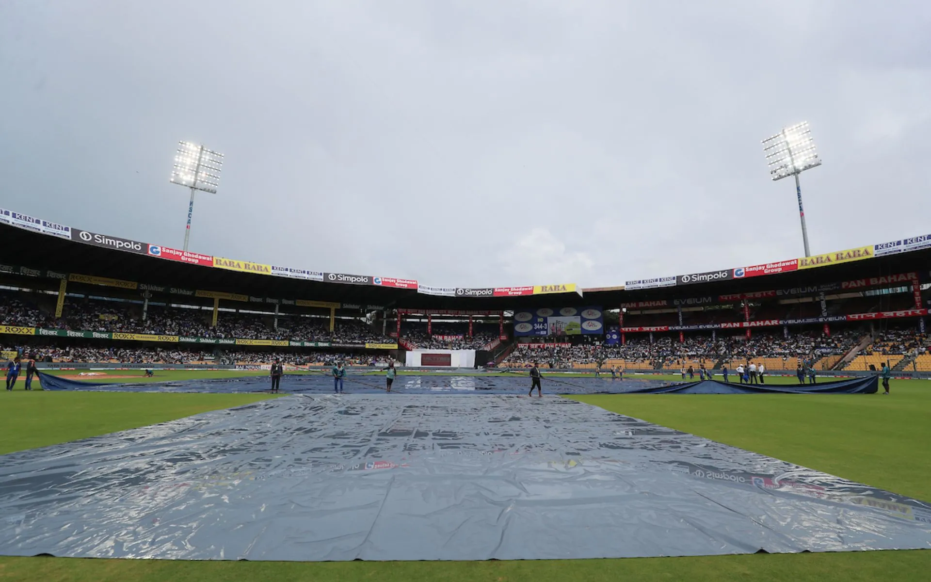 M. Chinnaswamy Stadium (Source:@ashishpant43,x.com)