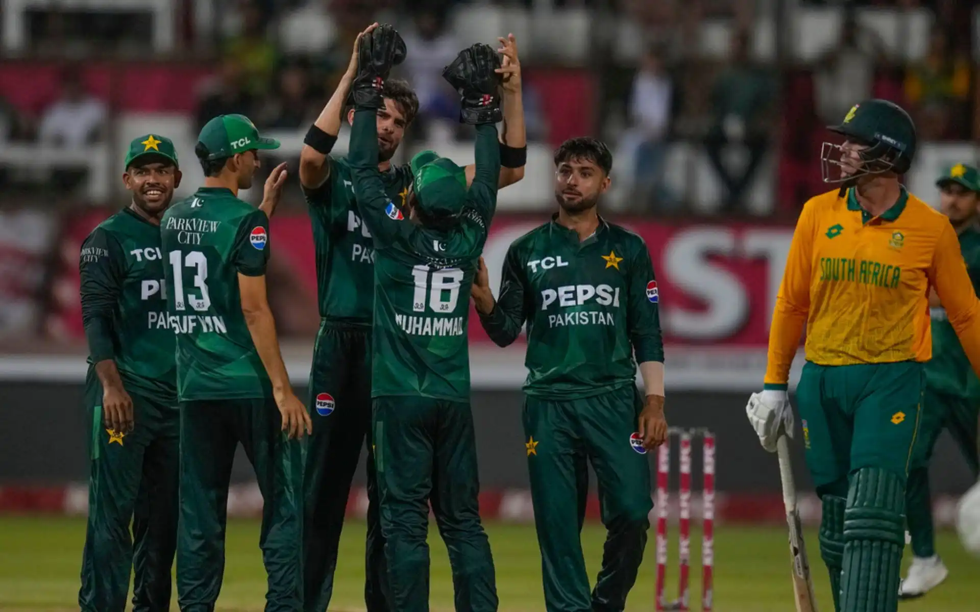 Pakistan will face South Africa tonight [Source: AP]