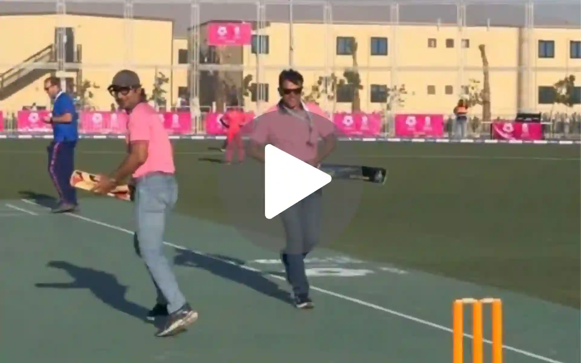 Rahul Dravid, Sangakkara Back With The Bat; Turn Back Time In Rajasthan Royals Camp - Watch