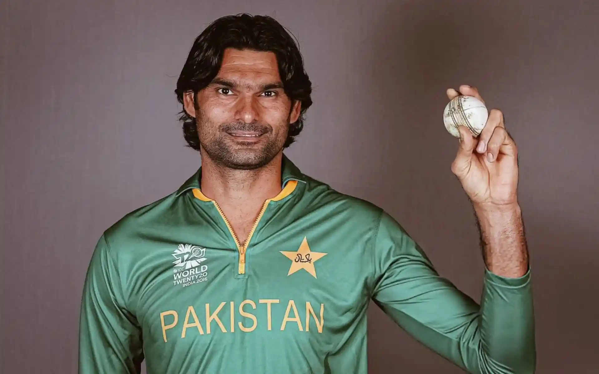 Pakistan Hit By Another Retirement; Mohammad Irfan Follows Amir And Imad Wasim