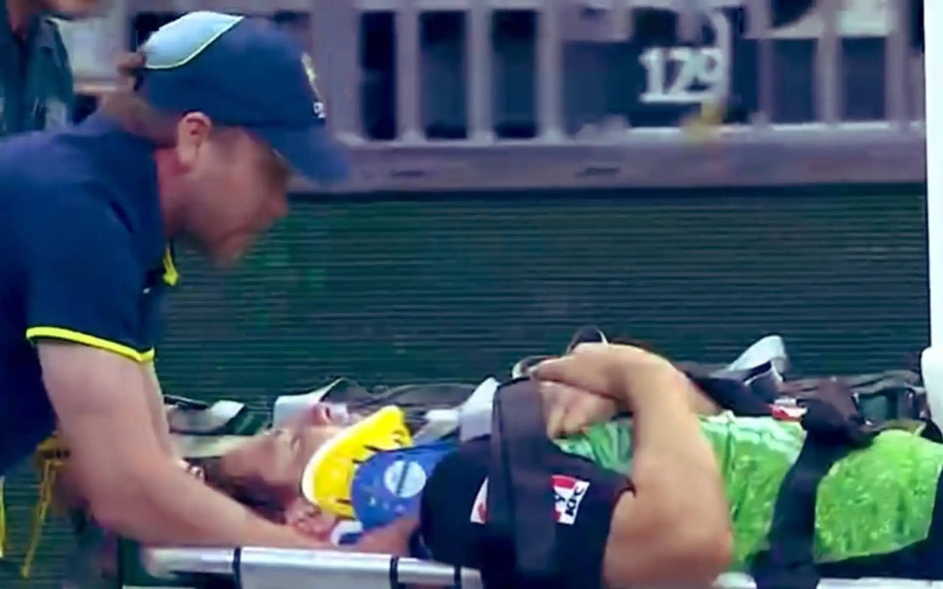 Hilton Cartwright injured in BBL opener (@Breakingbadd17/X.com)