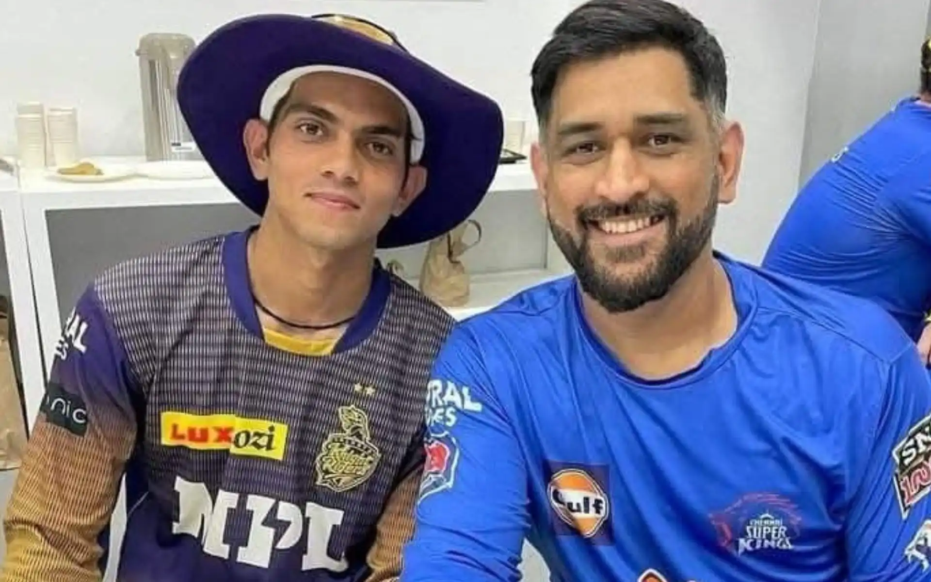 Kamlesh Nagarkoti with MS Dhoni [Source: @BSharan_6/x.com]