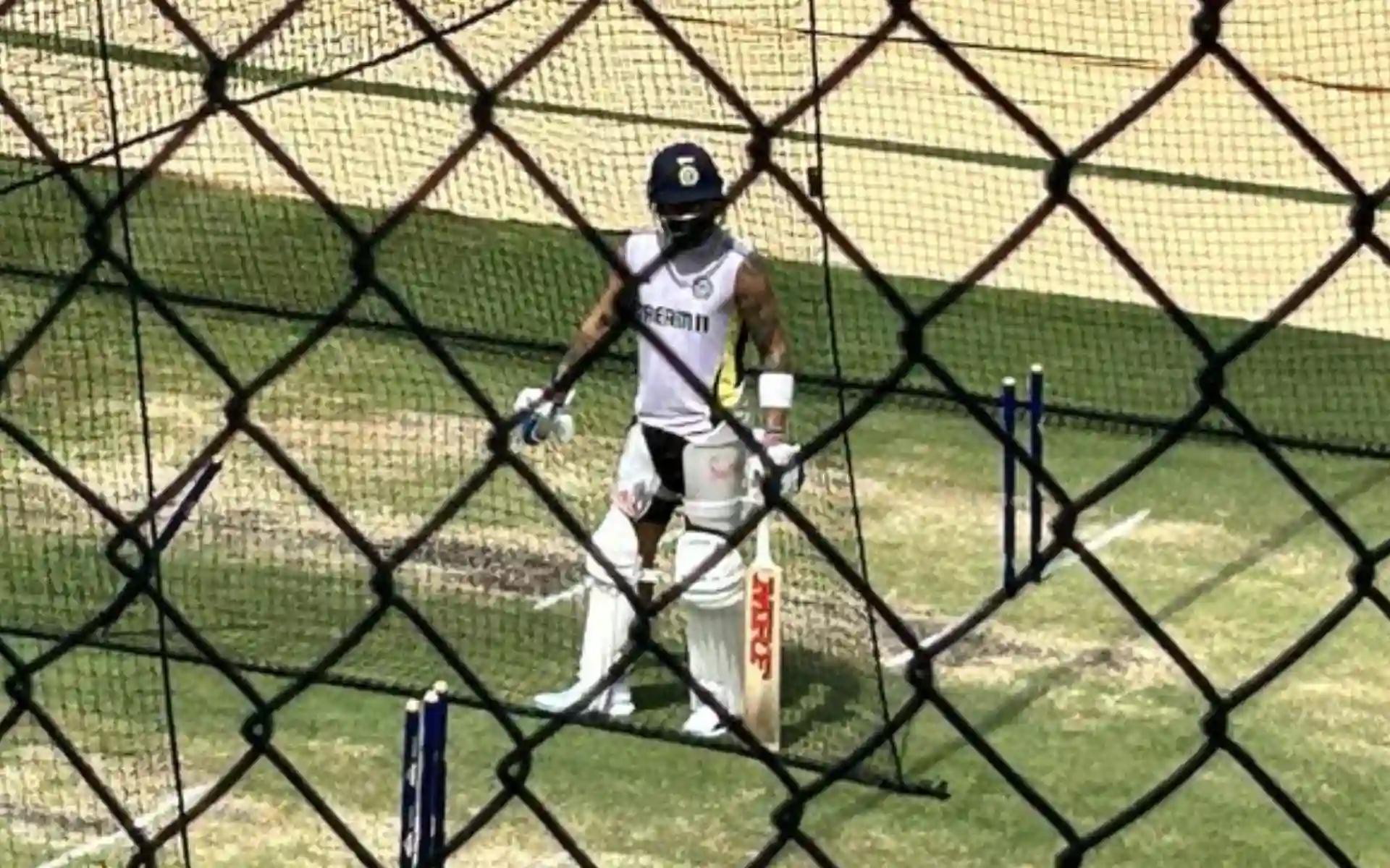 Virat Kohli sweated it out in the Gabba nets [Source: @ImTanujSingh/x.com]
