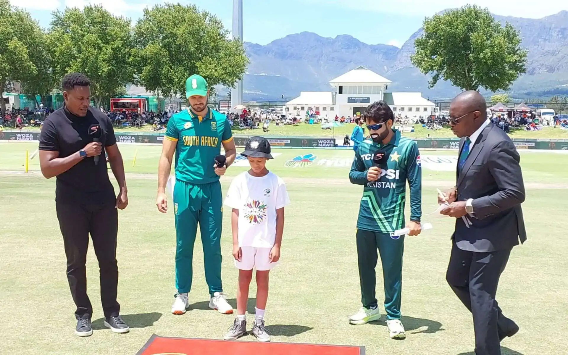 Rizwan and Markram at the toss time (Source: @PakPassion/X)
