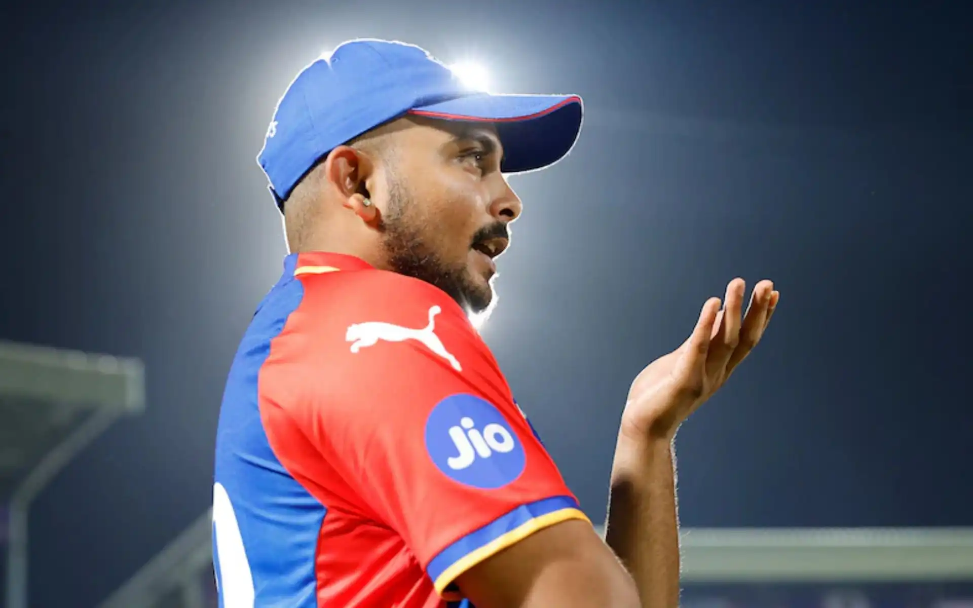 Prithvi Shaw asked to play Police Shield [source: @SagiiPanchal/X.com]