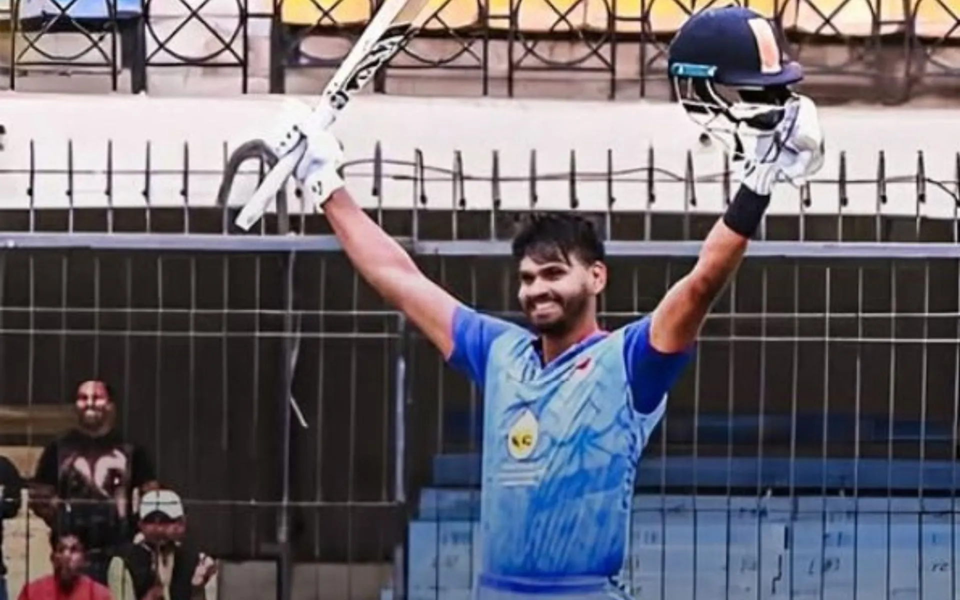 Shreyas Iyer scored 100 off 50 balls in Vijay Hazare Trophy [Source: @105of70Mumbai/X.com]  