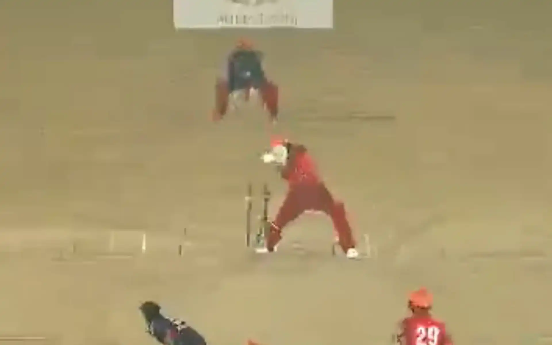 Shoaib Malik walked back after getting out [Source: @PCB_Dolphins/x]