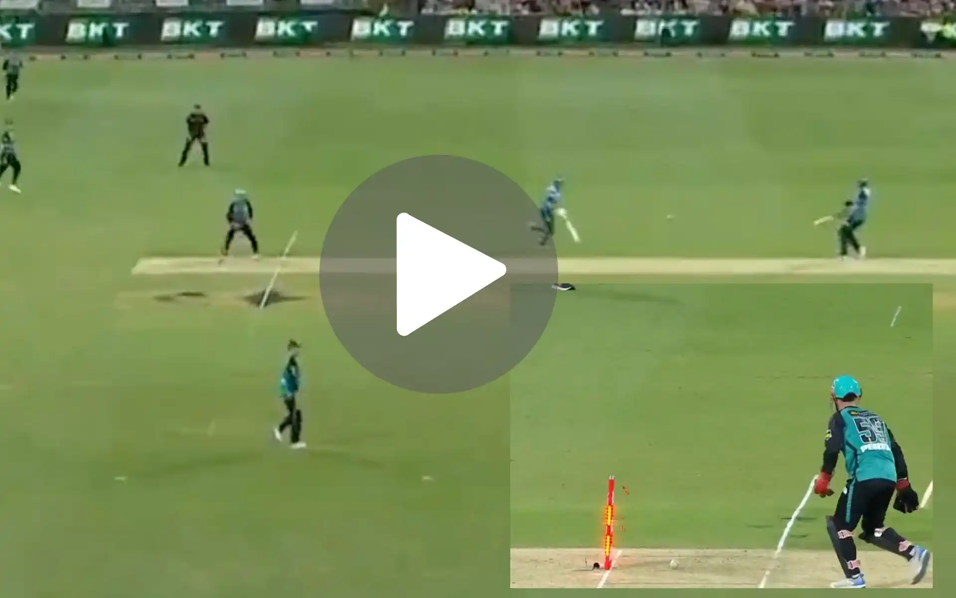 [Watch] Shades Of Vintage Pakistani Mix-Up As Adelaide Suffer Run-Out After Terrible Call