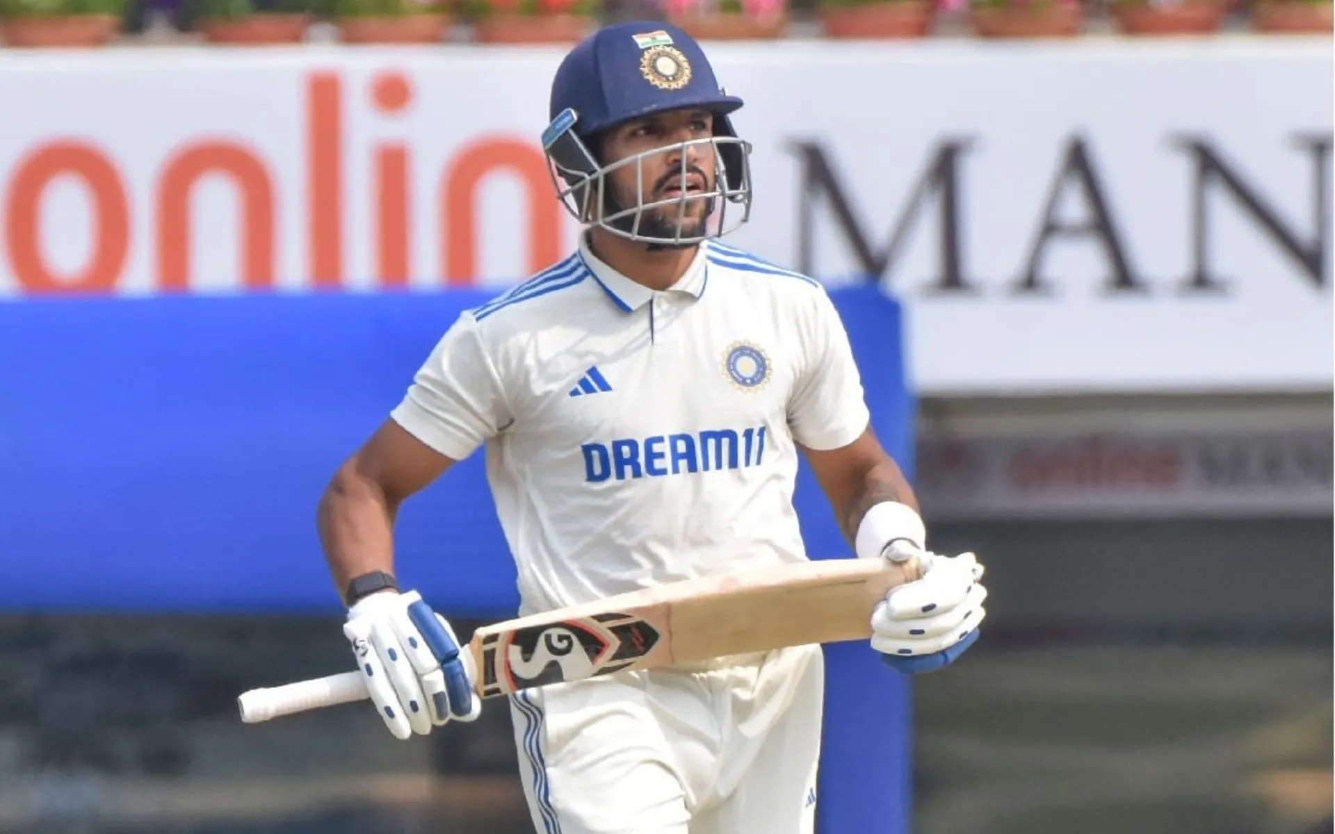 Dhruv Jurel in action [Source: @mufaddal_vohra/x]