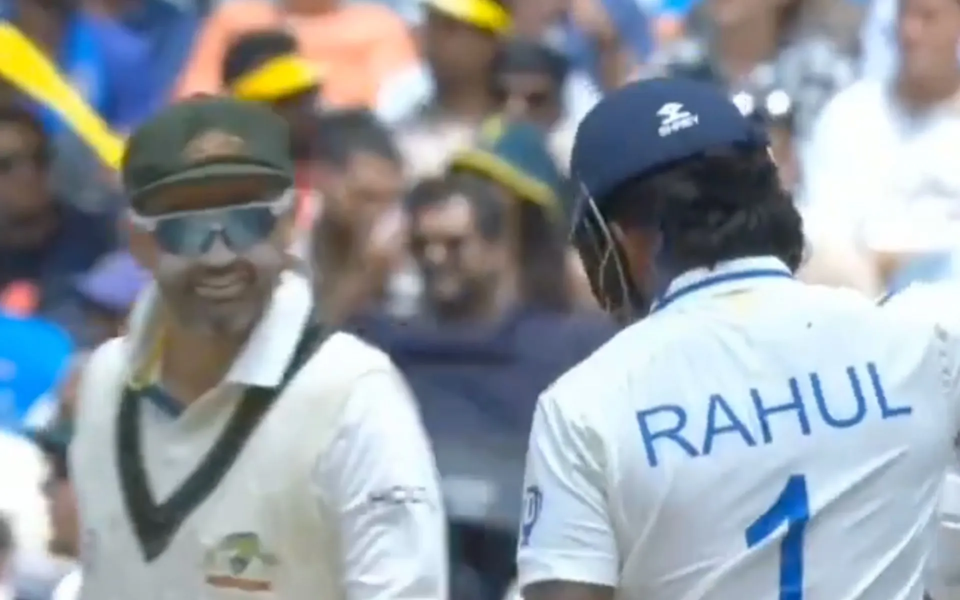 KL Rahul was sledged by Nathan Lyon (Source: @LuckyyGautam18/X.com)