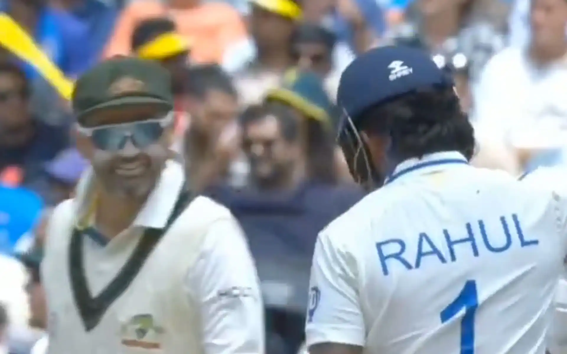 KL Rahul was sledged by Nathan Lyon (Source: @LuckyyGautam18/X.com)