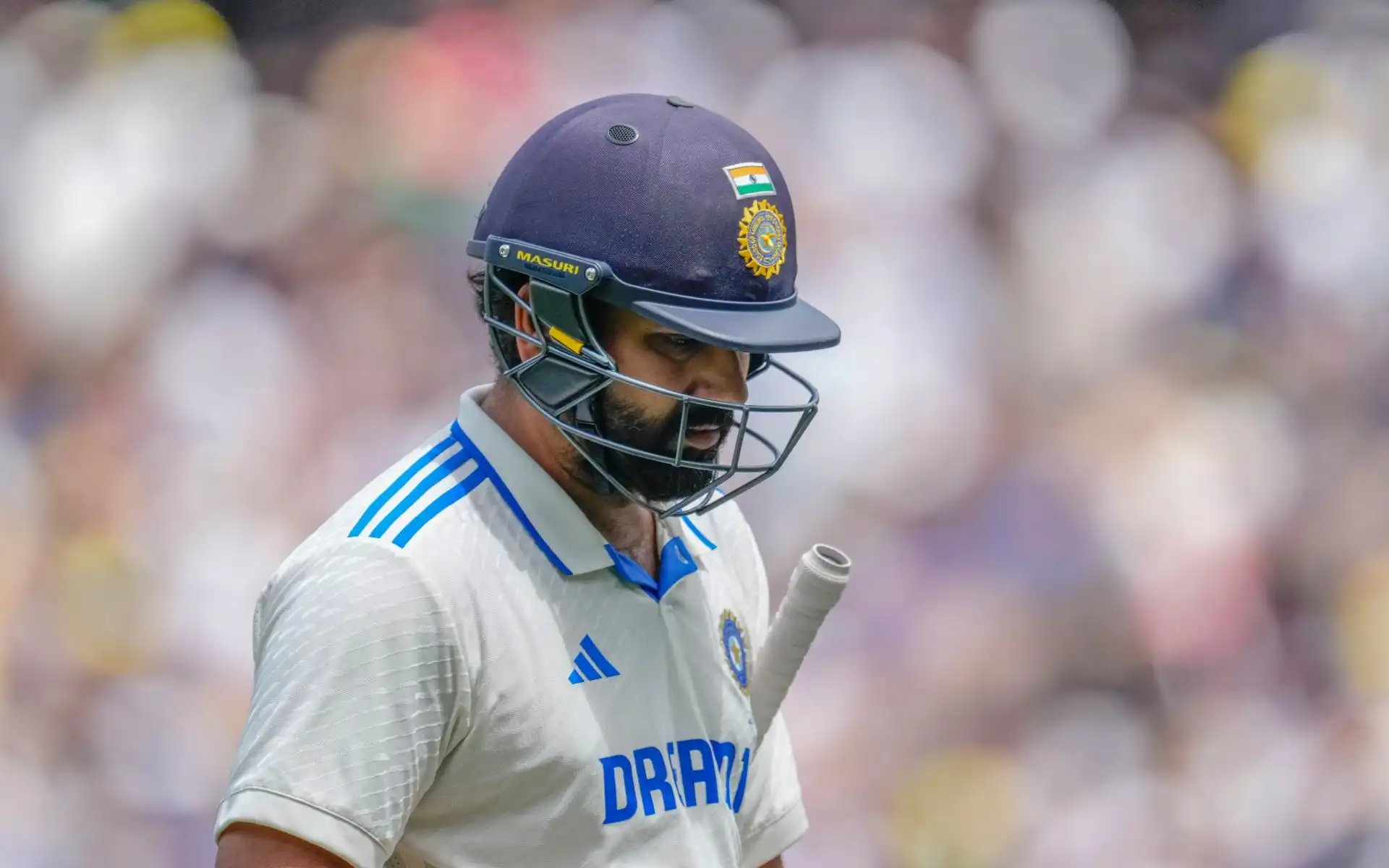 Rohit Sharma continues with his slump at MCG [Source: AP Photos]